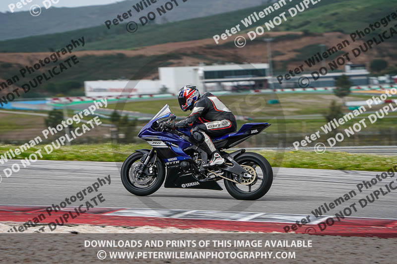 motorbikes;no limits;peter wileman photography;portimao;portugal;trackday digital images